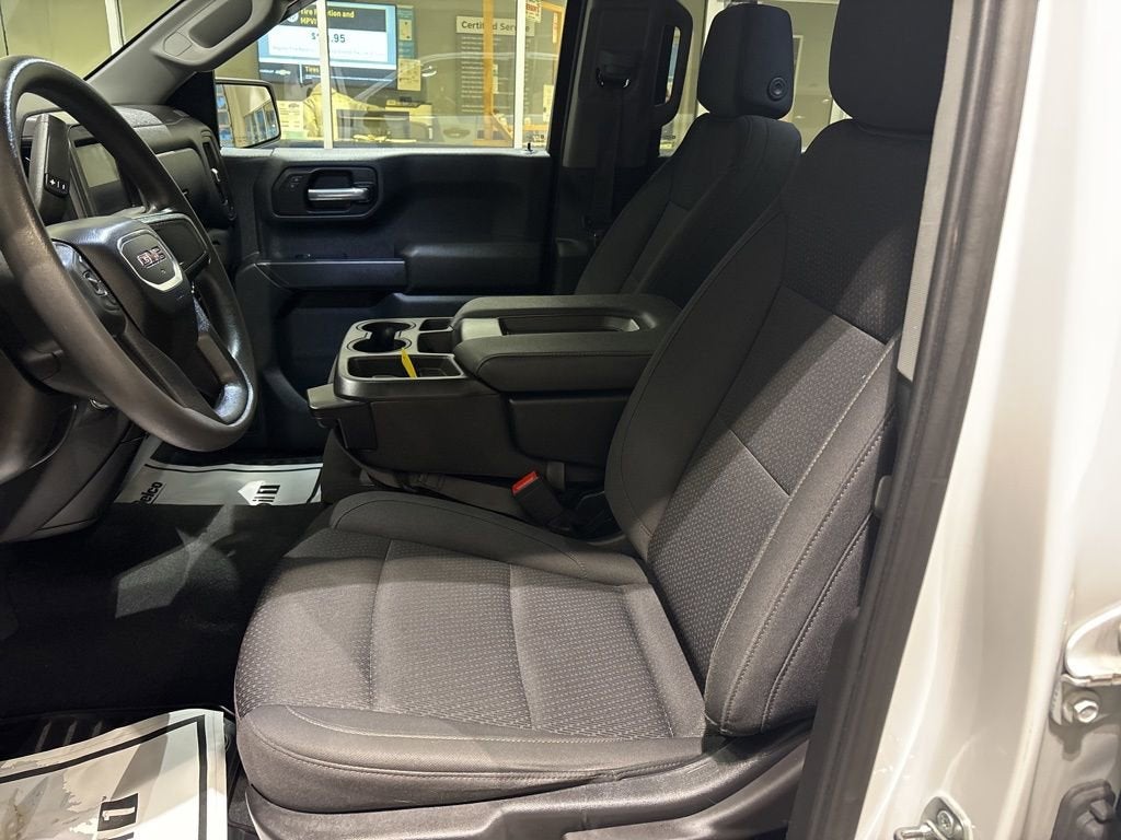 2023 GMC Sierra 1500 Pro