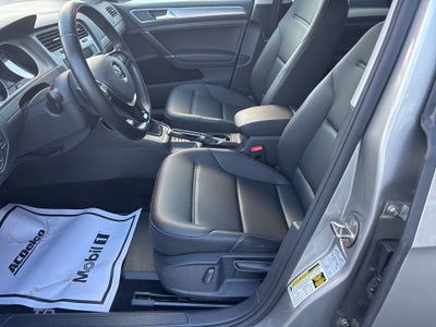 2017 Volkswagen Golf SportWagen TSI SE