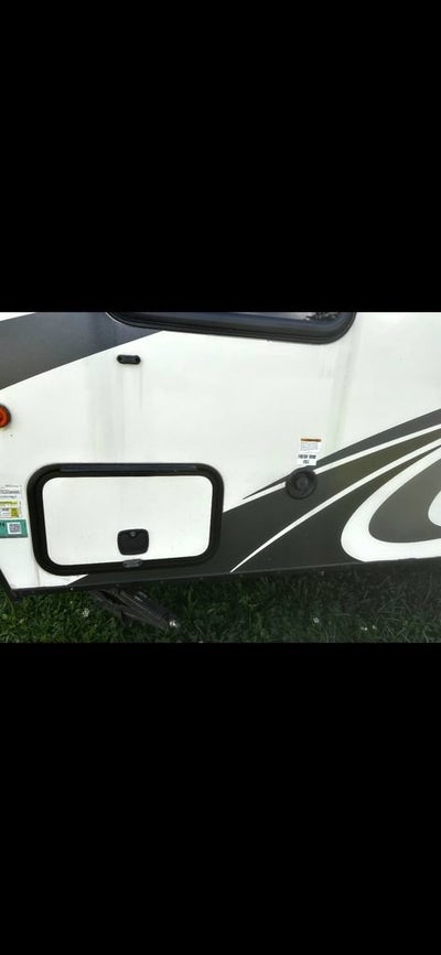 2018 VENTURE RV Sonic Lite SL16