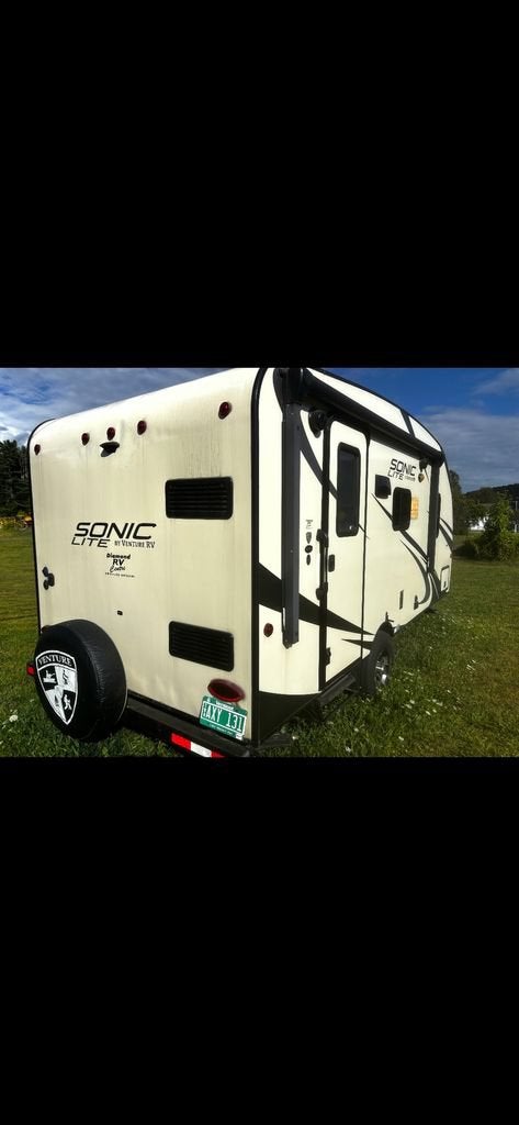 2018 VENTURE RV Sonic Lite SL16