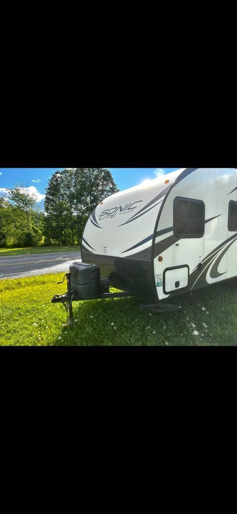 2018 VENTURE RV Sonic Lite SL16