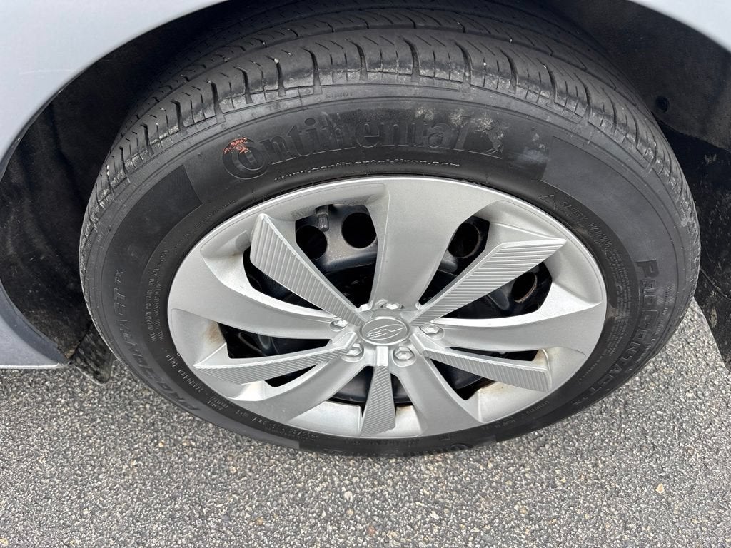 2019 Subaru Impreza 2.0i