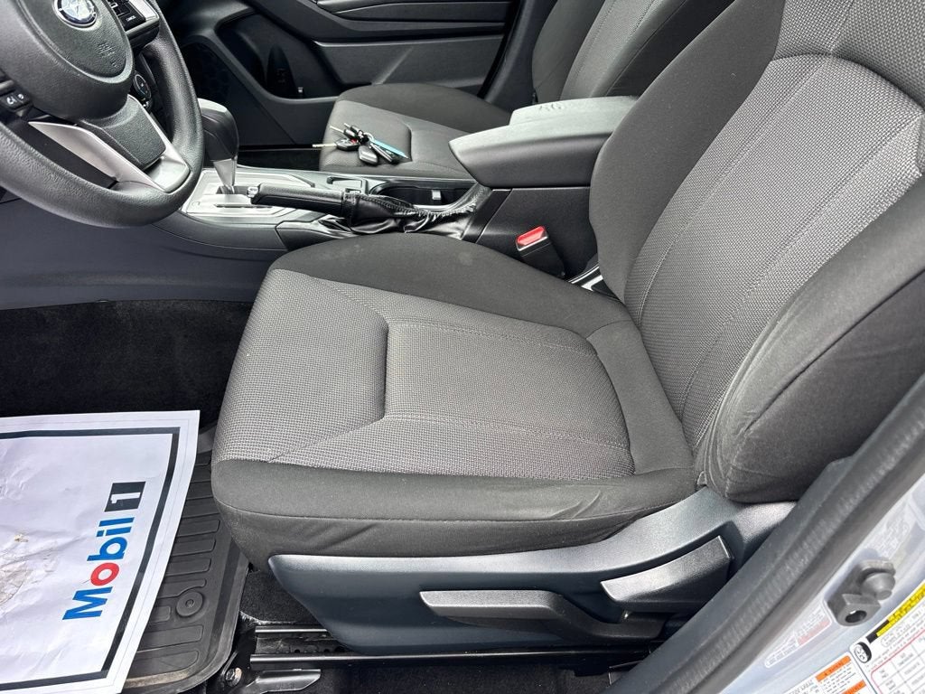 2019 Subaru Impreza 2.0i