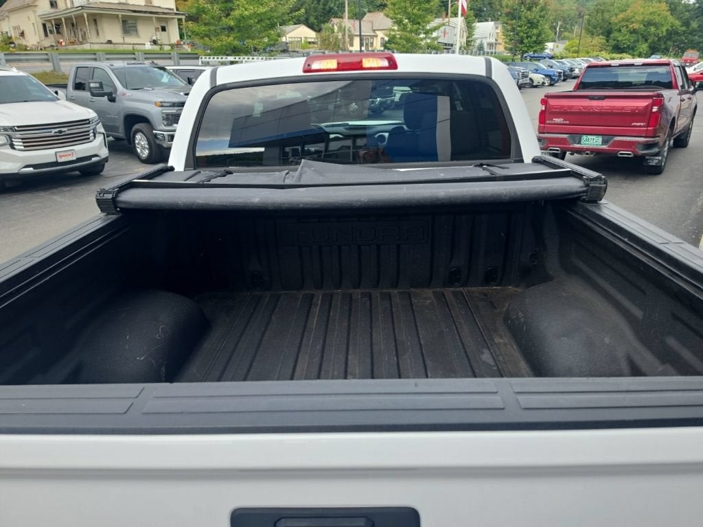 2018 Toyota Tundra SR5 5.7L V8