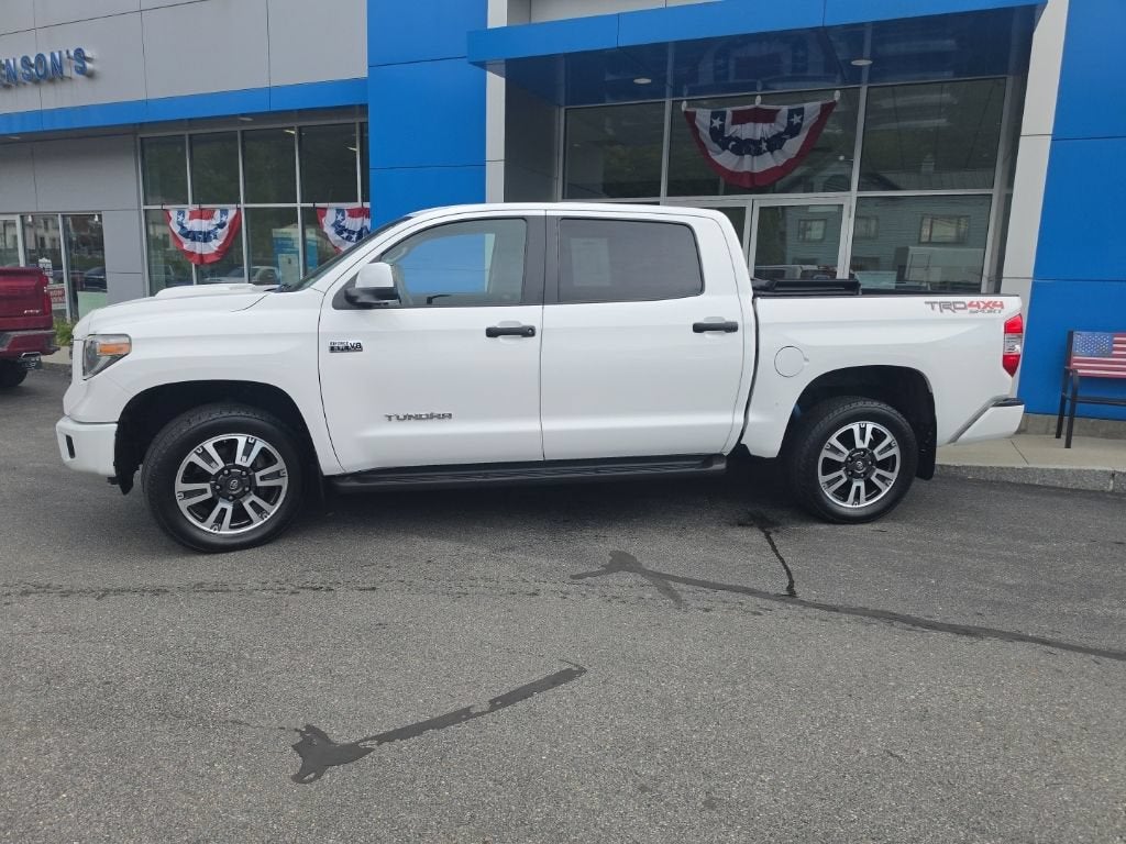 2018 Toyota Tundra SR5 5.7L V8