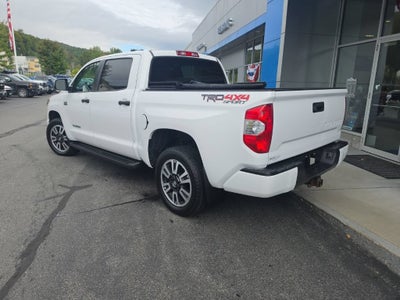 2018 Toyota Tundra SR5 5.7L V8