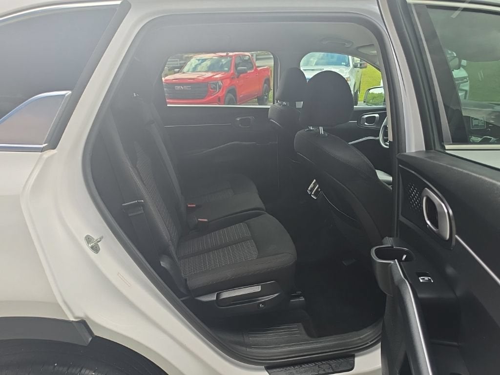 2021 Kia Sorento LX