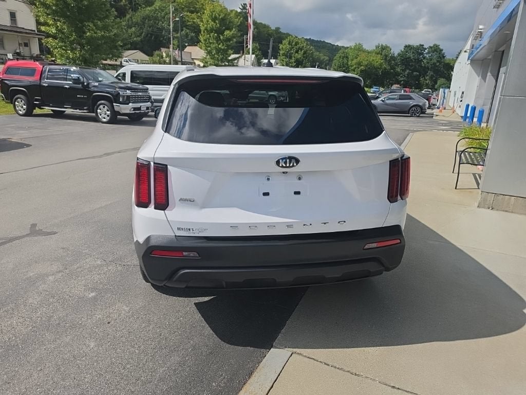 2021 Kia Sorento LX