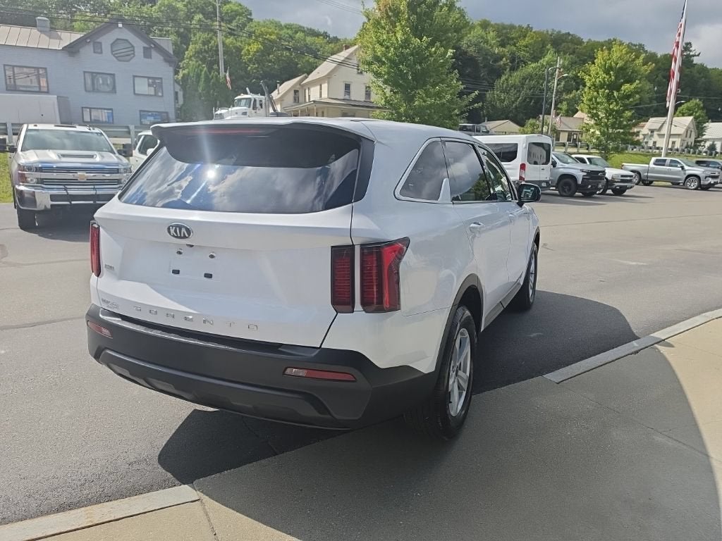 2021 Kia Sorento LX
