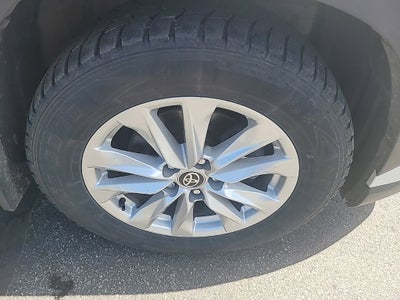 2022 Toyota Corolla Cross LE