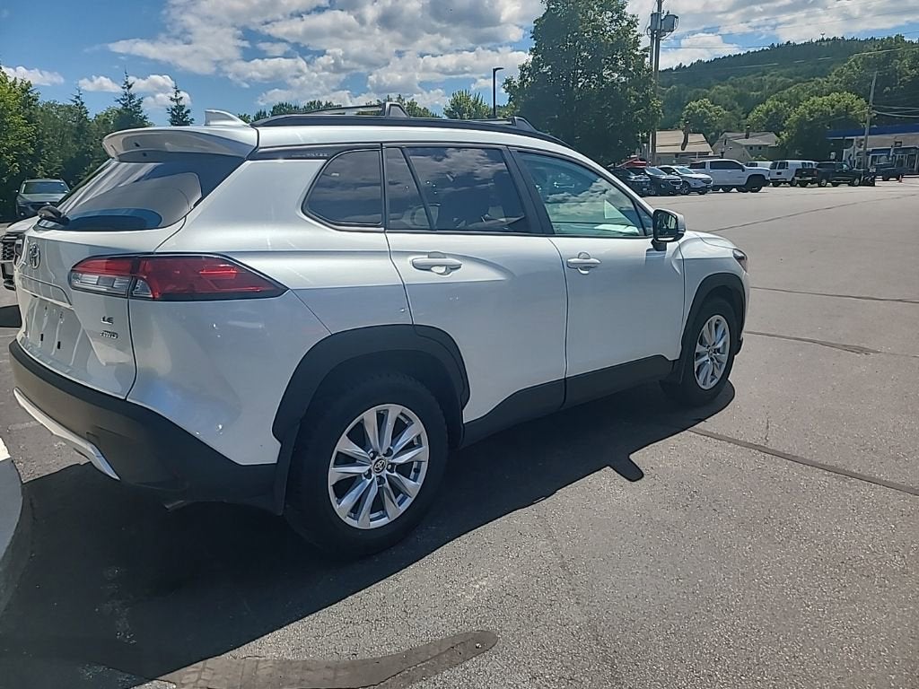 2022 Toyota Corolla Cross LE