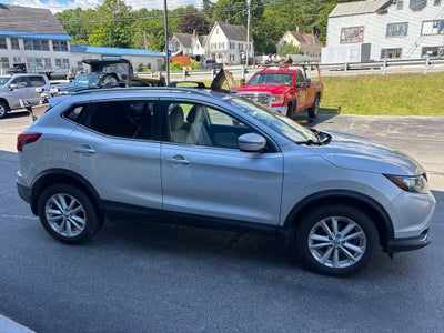 2018 Nissan Rogue Sport SV