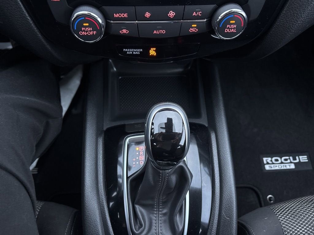 2020 Nissan Rogue Sport SV AWD Xtronic CVT