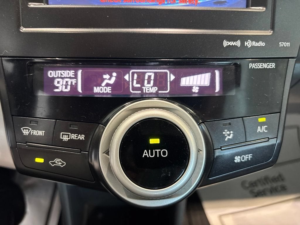 2014 Toyota Prius v Two