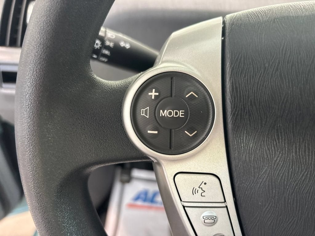 2014 Toyota Prius v Two