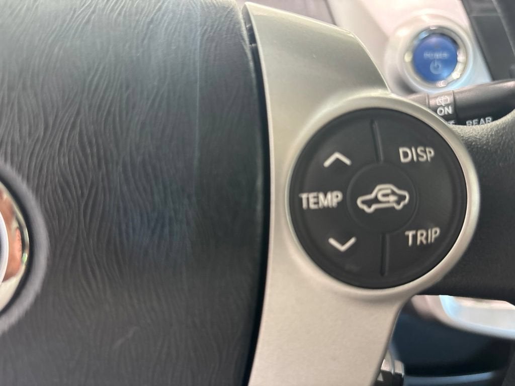 2014 Toyota Prius v Two