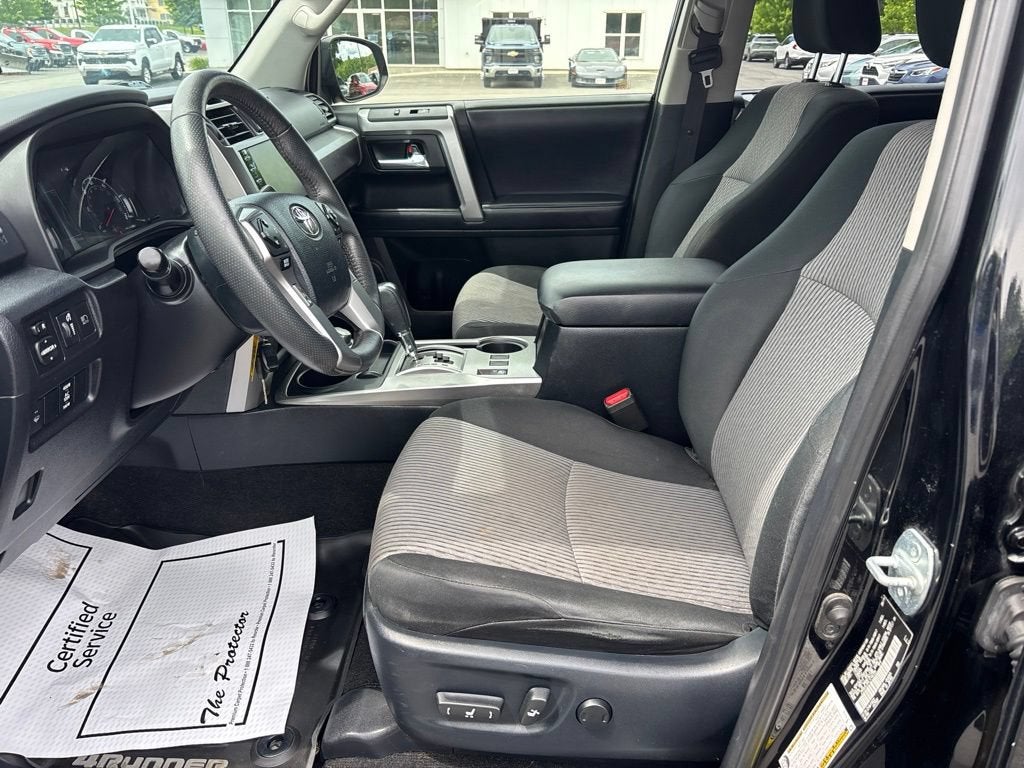 2020 Toyota 4Runner SR5