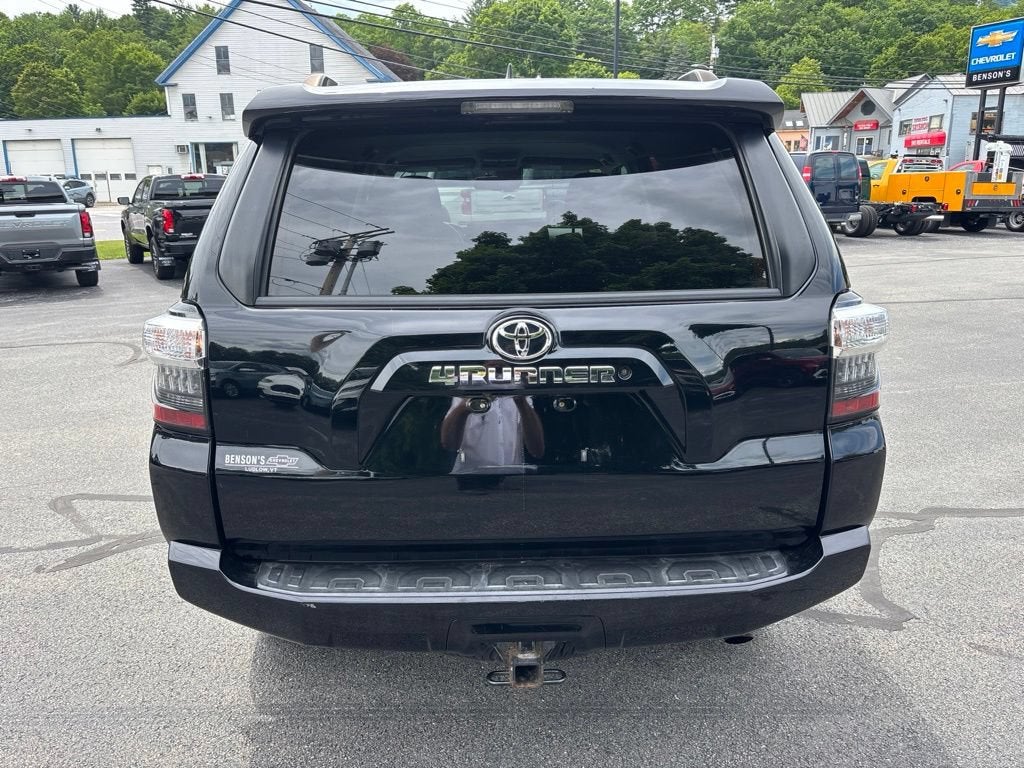 2020 Toyota 4Runner SR5
