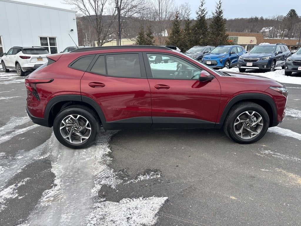 2024 Chevrolet Trax LT