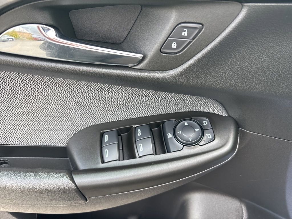 2025 Chevrolet Trailblazer LS