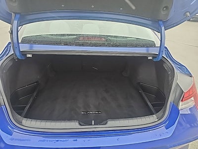 2024 Hyundai Elantra Hybrid Limited