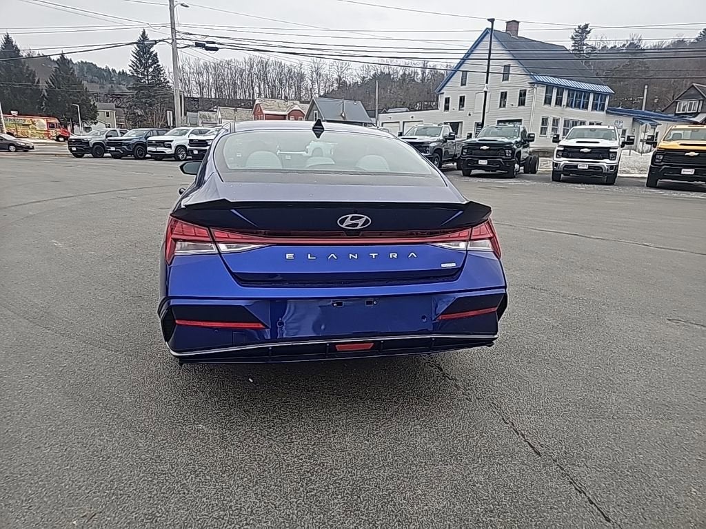 2024 Hyundai Elantra Hybrid Limited