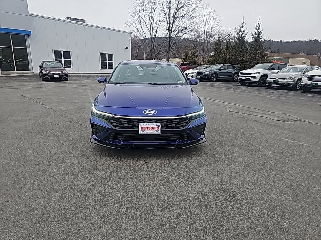 2024 Hyundai Elantra Hybrid Limited